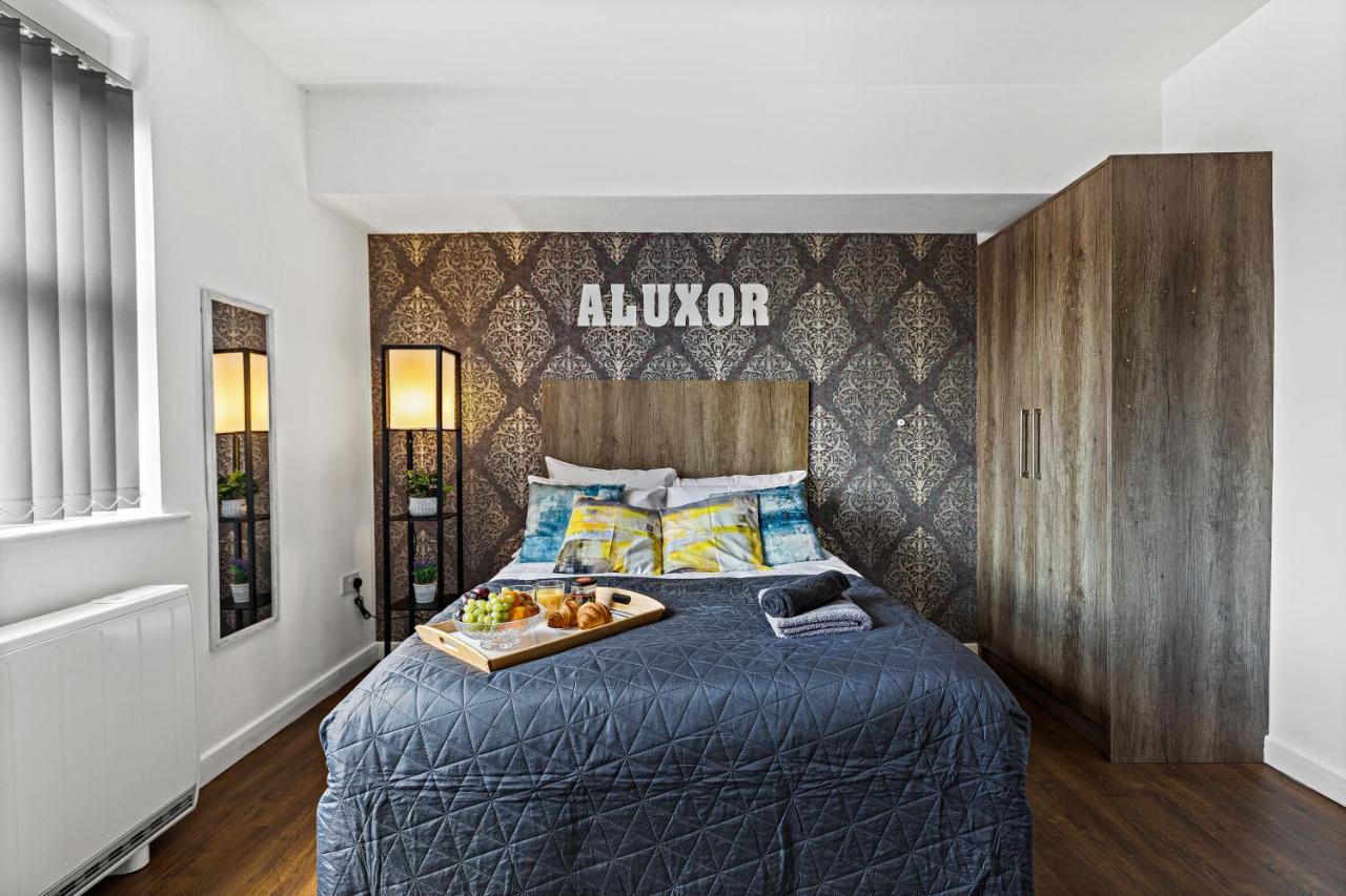 The Nines Aparthotel By Aluxor Лестер Екстер'єр фото