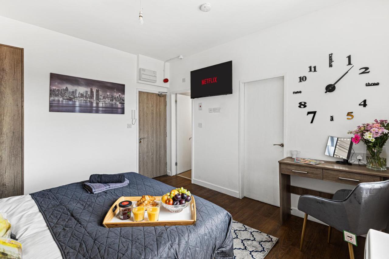The Nines Aparthotel By Aluxor Лестер Екстер'єр фото